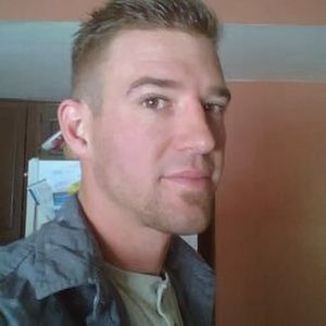 Meet your Posher, Adam